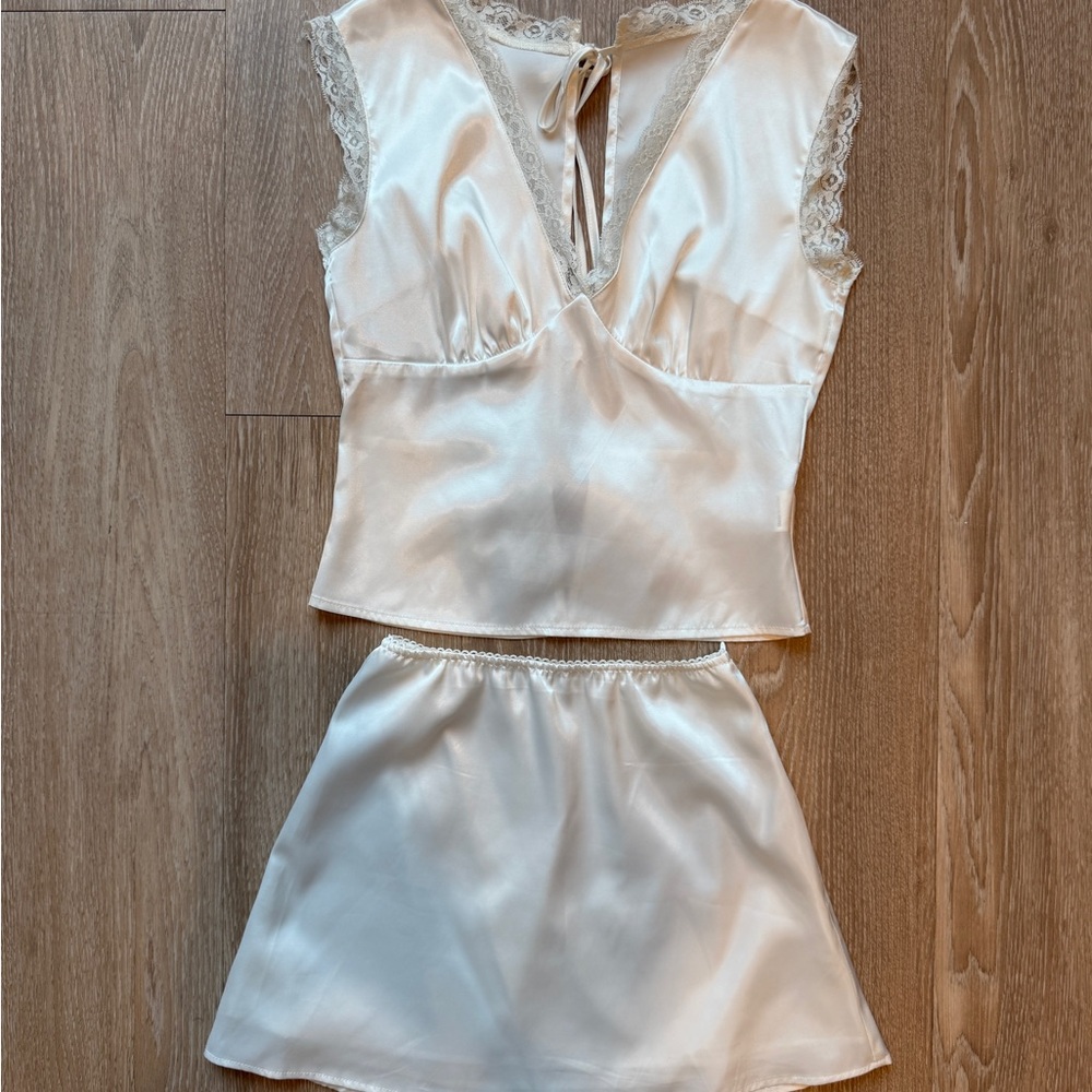 Commense Cream Satin Lace Two-Piece Outfit